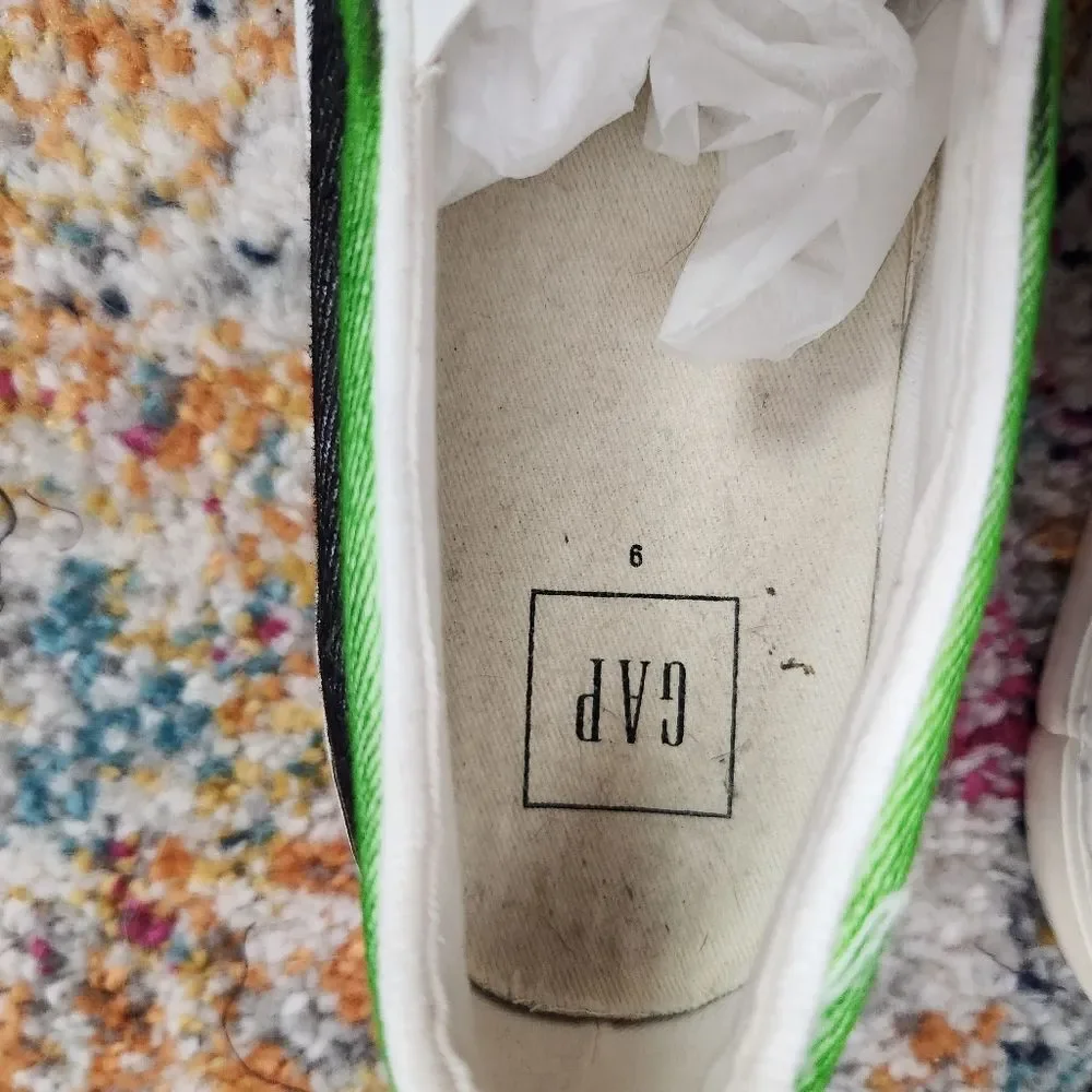 Gap Canvas Slip On Sneakers with Zombie Feet Sharpie Art Size 9